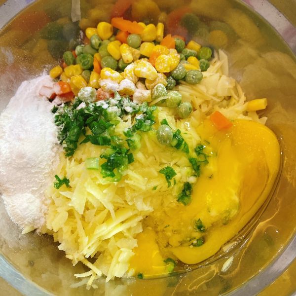 土豆蔬菜鸡蛋饼