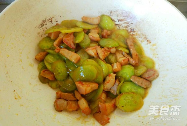 黄瓜炒肉的做法