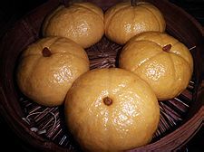 【2011菜展】年菜之二十大丰收----小南瓜豆沙包