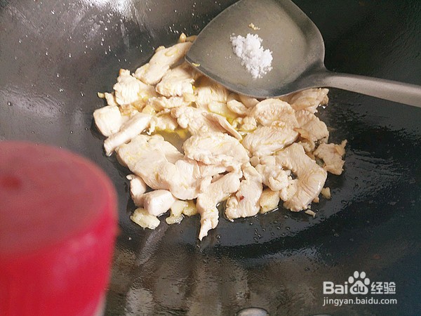 鸡肉和什么菜炒最好