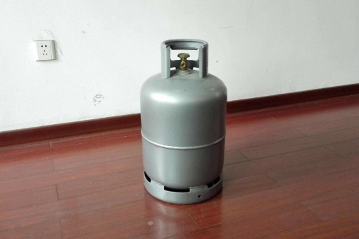 液化气罐高温下放车里安全吗