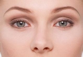 “低头族”要小心3大老化症