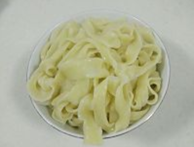 拉面用高筋面粉还是中筋面粉