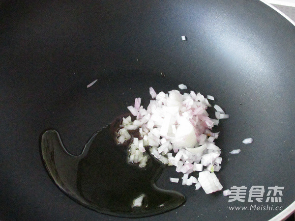 青酱意面的做法