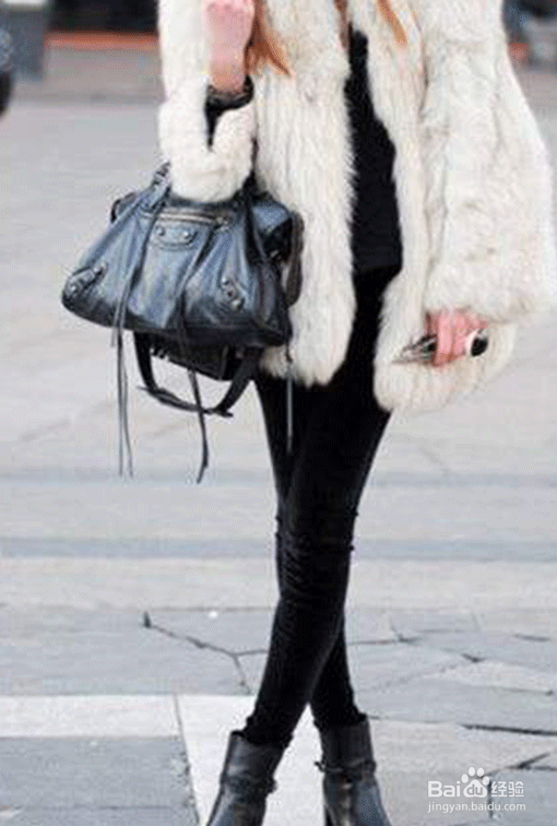 皮草怎么搭配下面怎么穿