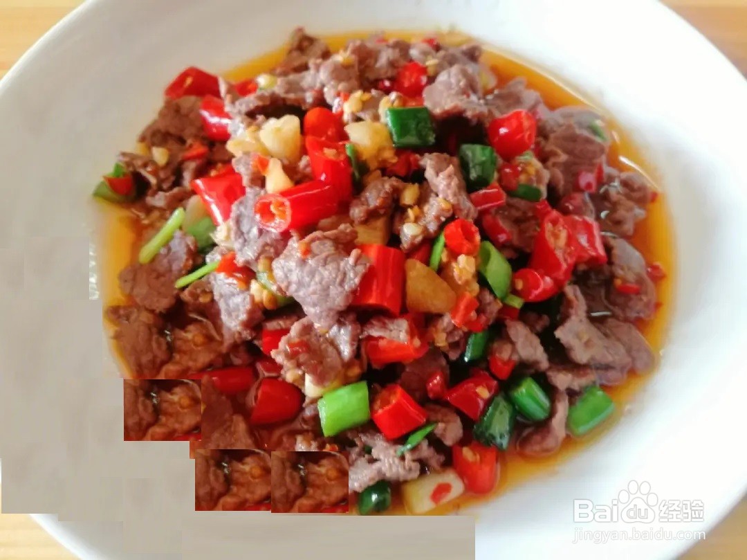 小炒牛肉怎么做好吃，不老不柴嫩滑爽口。