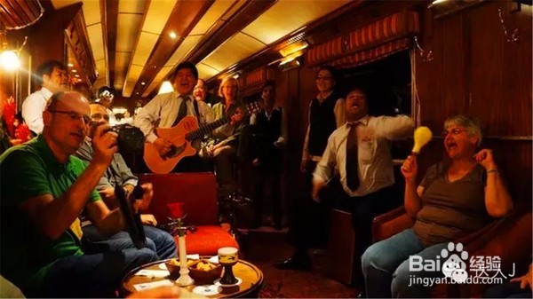 秘鲁最高级的列车堪比法国餐厅？！