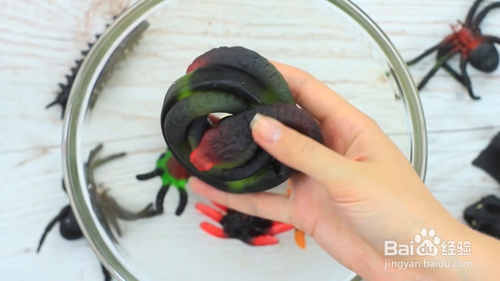 万圣节如何制作恶搞的甜汤？