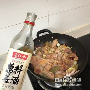 怎么做啤酒魔芋炖鸡