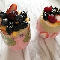 如何制作缤纷思慕雪