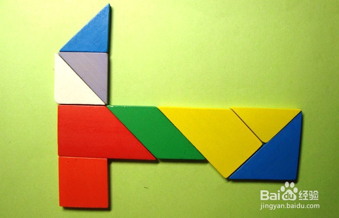 九巧板如何拼成实用的小锤子图形