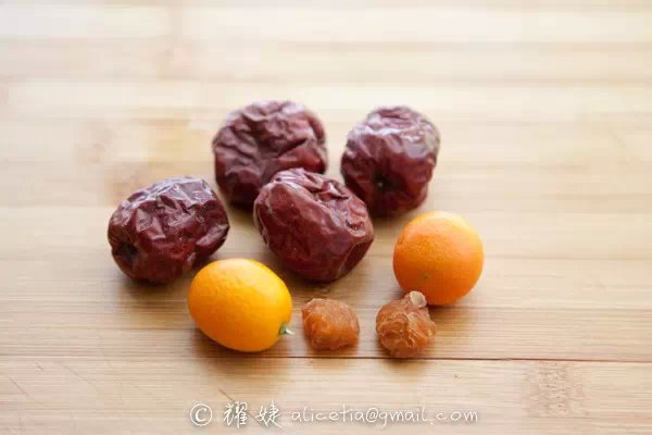 金桔红枣桂圆茶