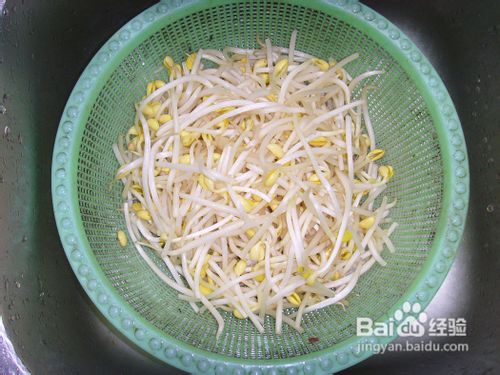 雪菜炒豆芽-----清脆的味道