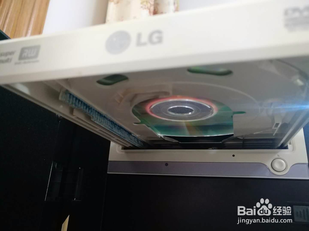 台式机光驱无法弹出,免拆卸修复方法。