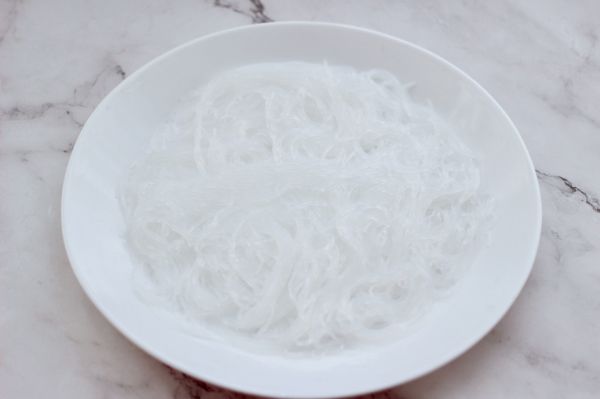 蒜末粉丝蒸好虾