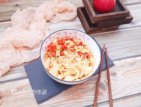 西红柿鸡蛋焖面