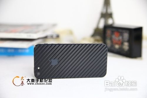 iPhone 5个性贴皮制作方法