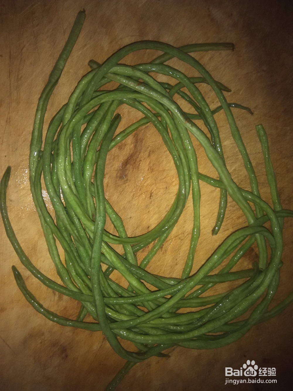 长豆角炒婆婆丁