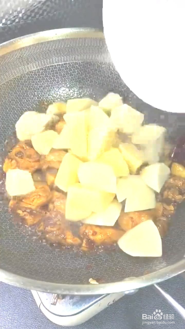 如何制作好吃的鸡腿？