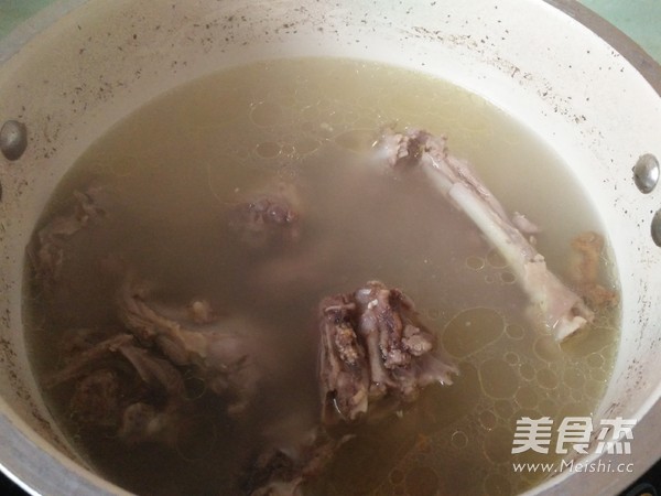 鸭架汤的家常做法