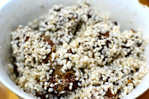 荷香排骨糯米饭