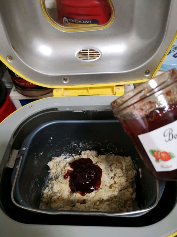 蓝莓爆浆芝士欧包