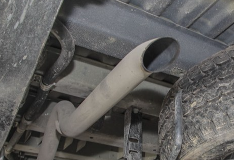 大通V80排放故障灯亮还能继续开么