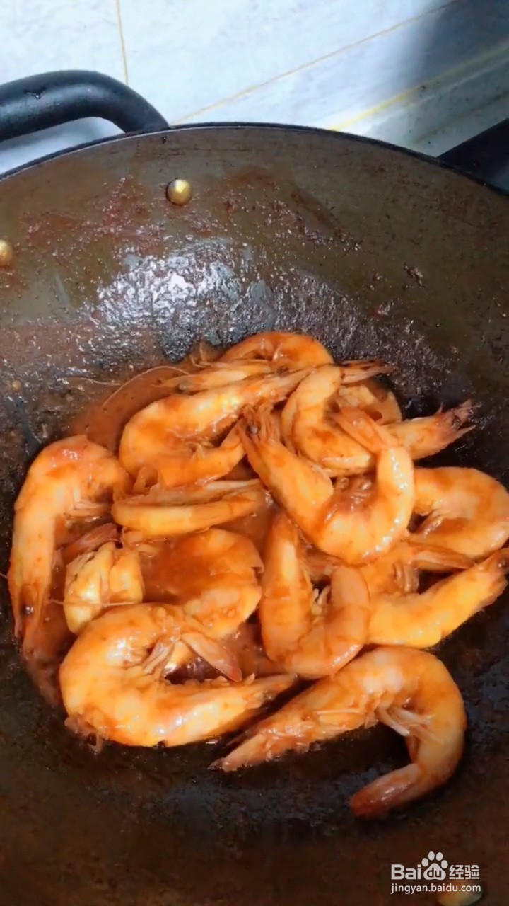 如何自制简单好吃的家常茄汁大虾