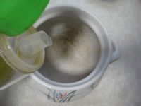 皮蛋瘦肉粥的做法