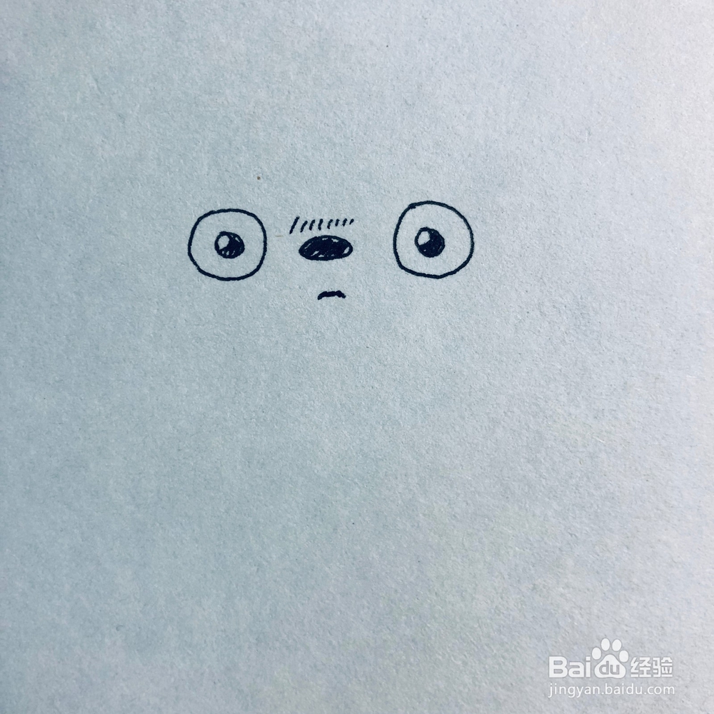 端着西餐的龙猫卡通简笔画绘画