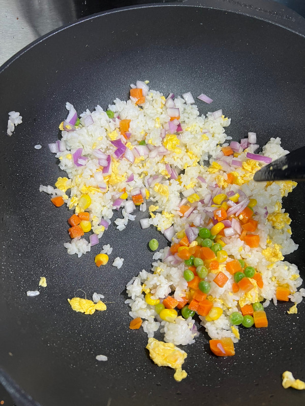 泰式菠萝咖喱饭