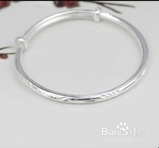 怎样清洗银手镯