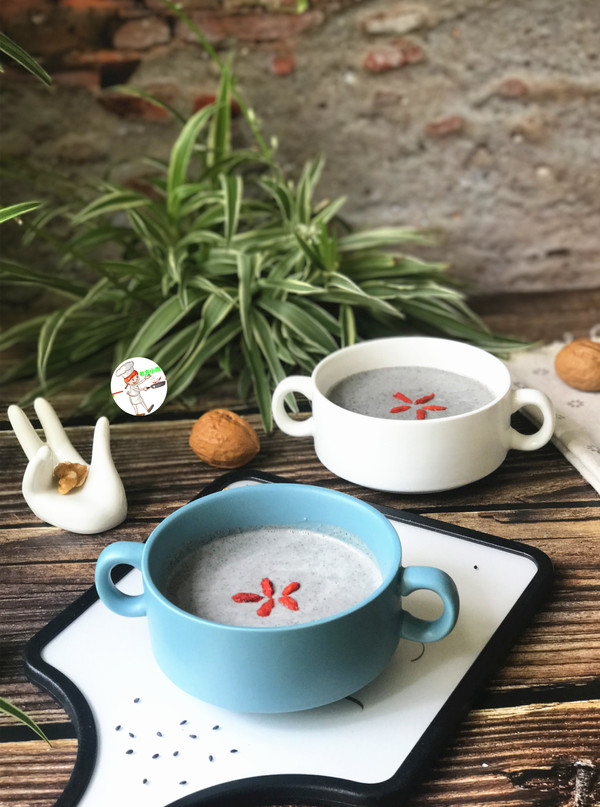 豆浆桃仁芝麻糊