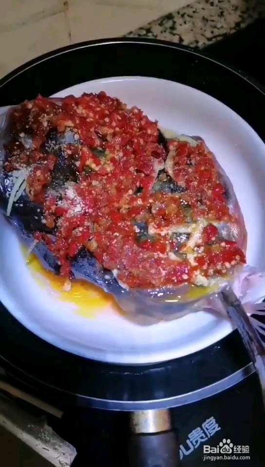 又鲜又辣的剁椒鱼头