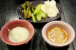 蘑菇虾皮蒜泥调料制作