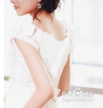 腹部减肥瑜伽7天就能平腹变美人