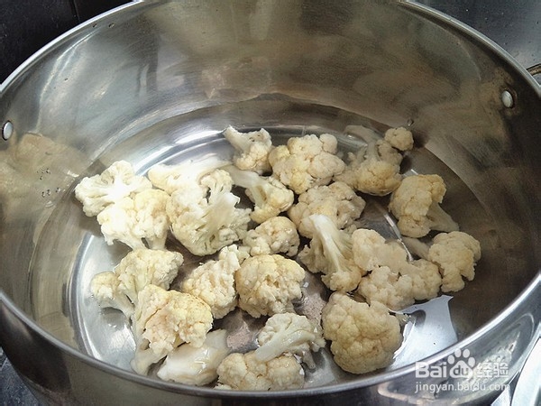 香菇炒菜花的做法