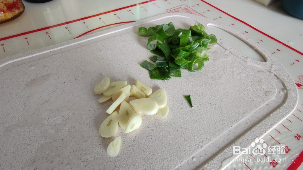 小炒酸辣油笋西葫芦