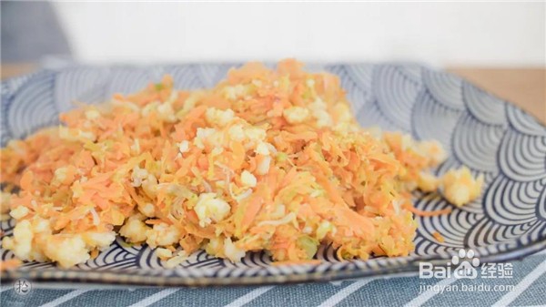 荤素搭配的鲜蔬蒸虾卷怎么做