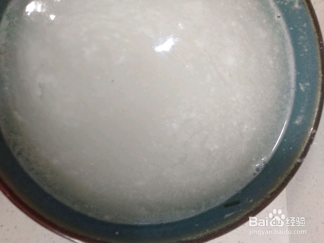 鸡蛋韭菜盒子家常的做法