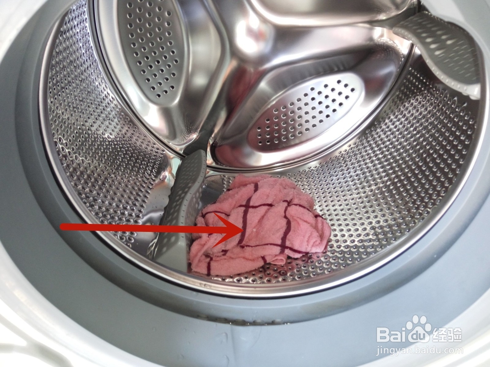 <b>滚筒洗衣机脱水有残留怎么办？如何清洗过滤器</b>