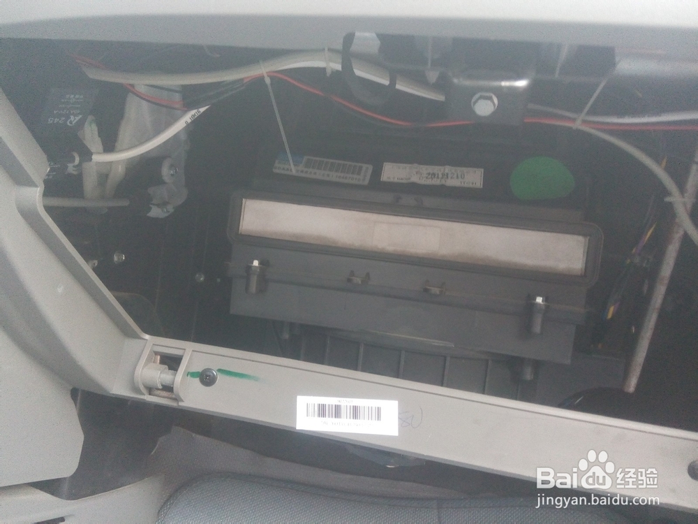 新赛欧更换空调滤芯全过程图解