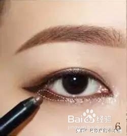 两分钟能学会这款“秋妆”