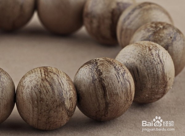 新手购买沉香手串注意哪些