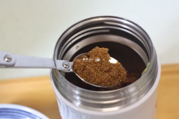 红糖姜枣桂圆茶