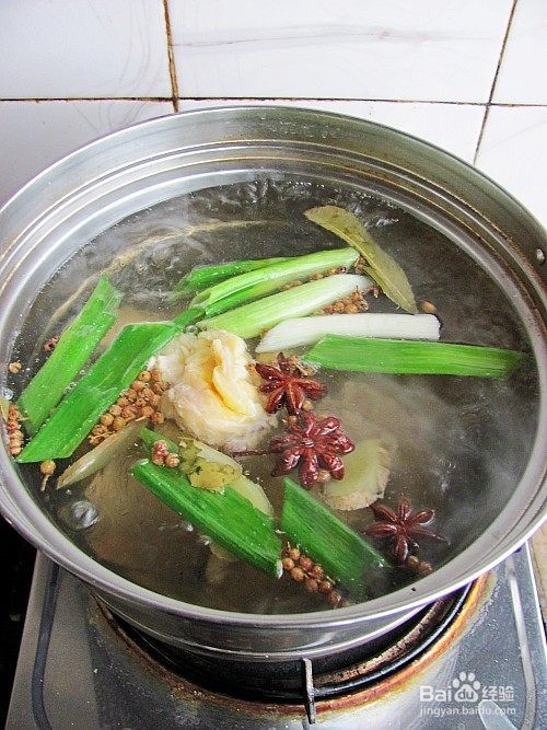 五香酱牛肉的做法