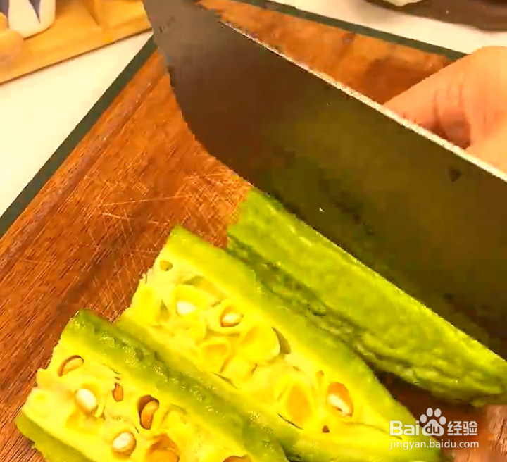 苦瓜烧排骨的家常做法窍门