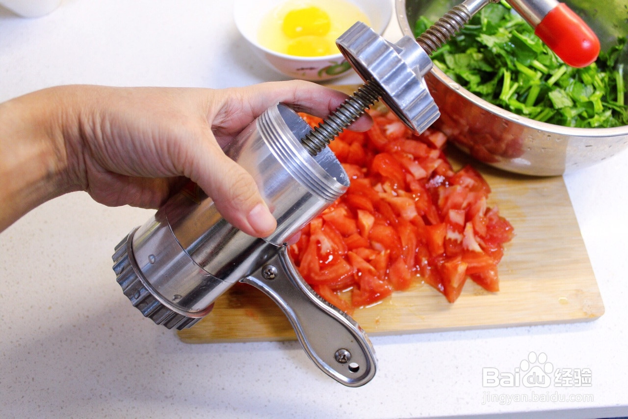 鲜嫩多汁西红柿玉米疙瘩汤的做法