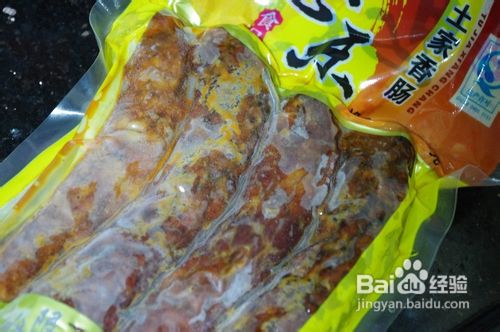 简易美食:腊肠香炒四季豆的做法