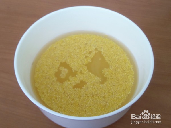 绿豆小米百合粥